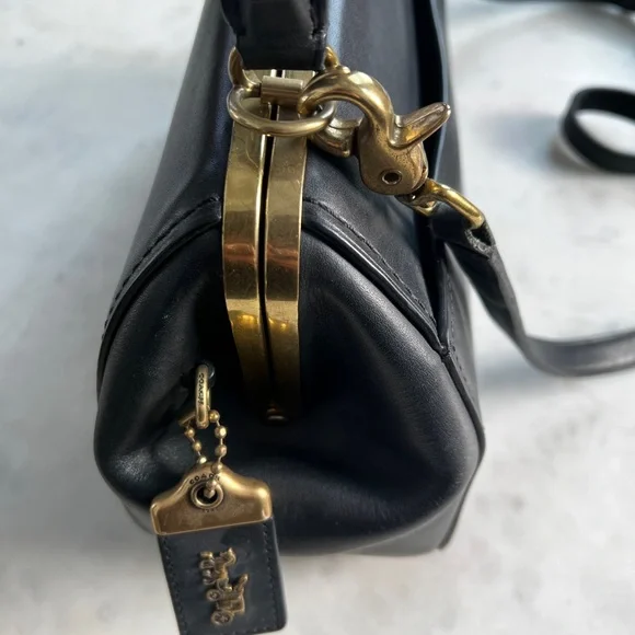 COACH 1941 Large Kisslock Frame black leather crossbody bag - Picture 13 of 16